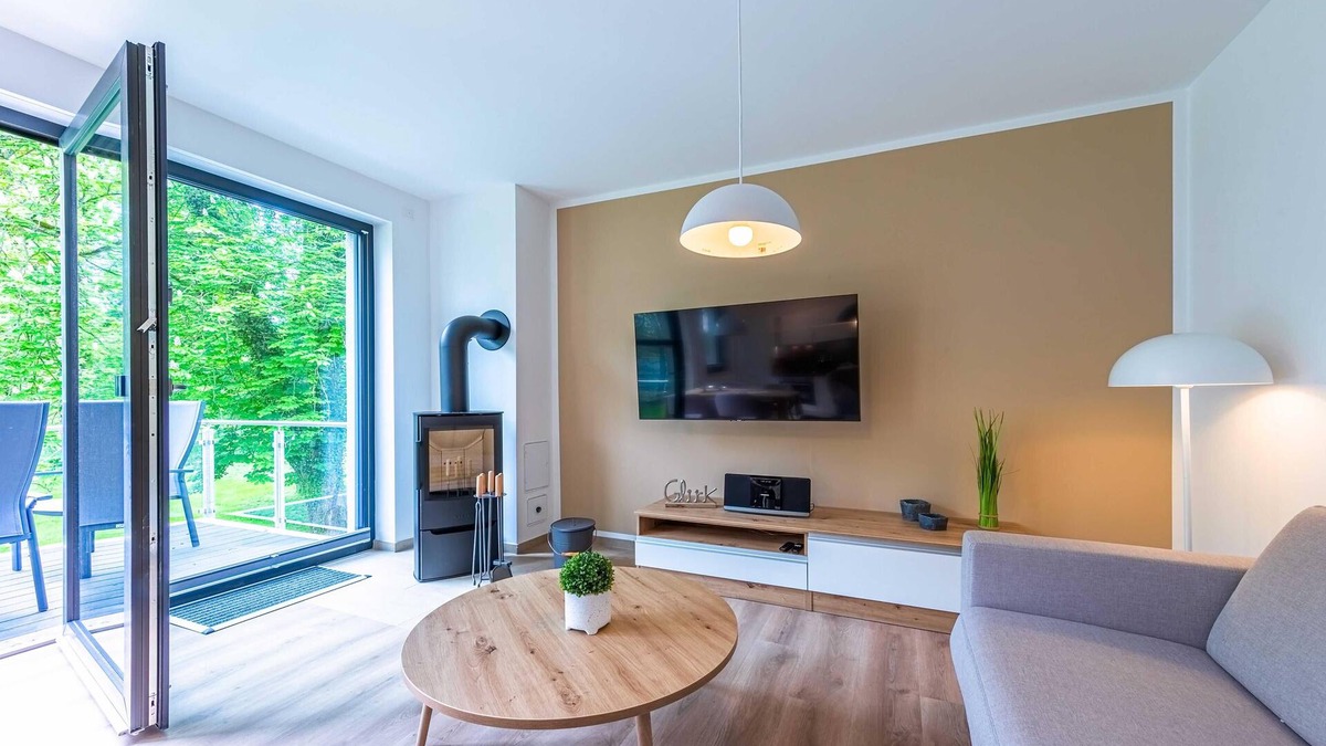 Krakow am See Apartment | Vacation directly on Lake Krakow in an apartment with balcony