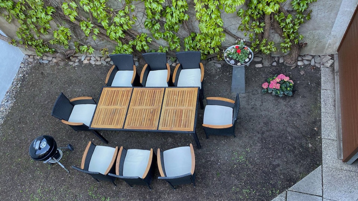 Bad Radkersburg Apartment | Vacation domicile - Comfortable vacation apartment OG1 for 1-5 pers. Central. Terrace.