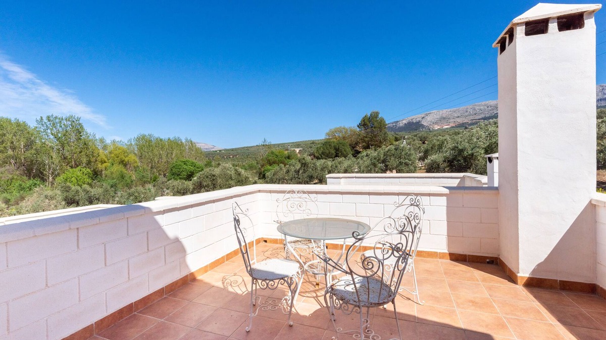 Villanueva del Rosario House | Vacation Home "Villa Hache" with Mountain View, 2 Private Terraces & Wi-Fi