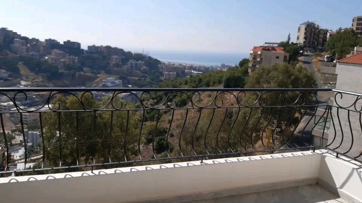 Ain Saadeh Apartment | Vacation family 4 bedroom flat