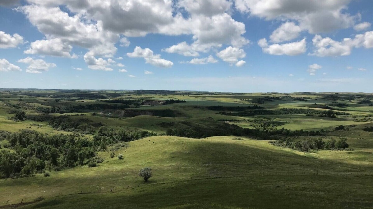 Saint Anthony House | Vacation Farm, House, sleeps 5, access to adjacent to a 160 acre pasture