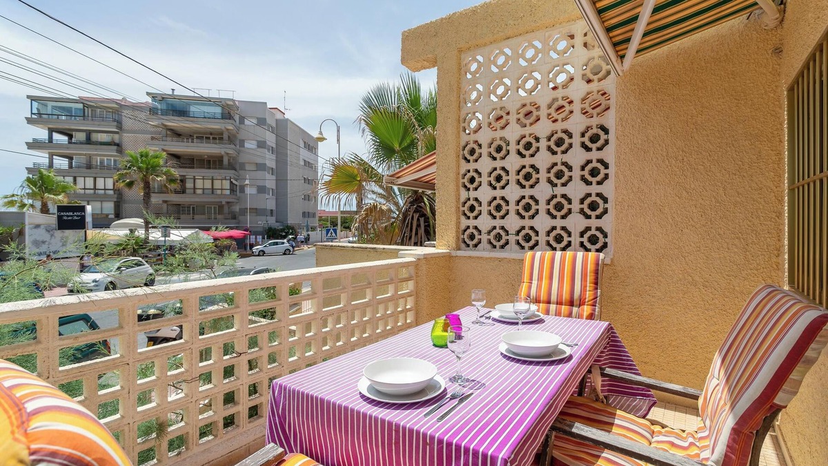 El Moncayo House | Vacation Home "La Roqueta" with Garden, Terrace & Wi-Fi