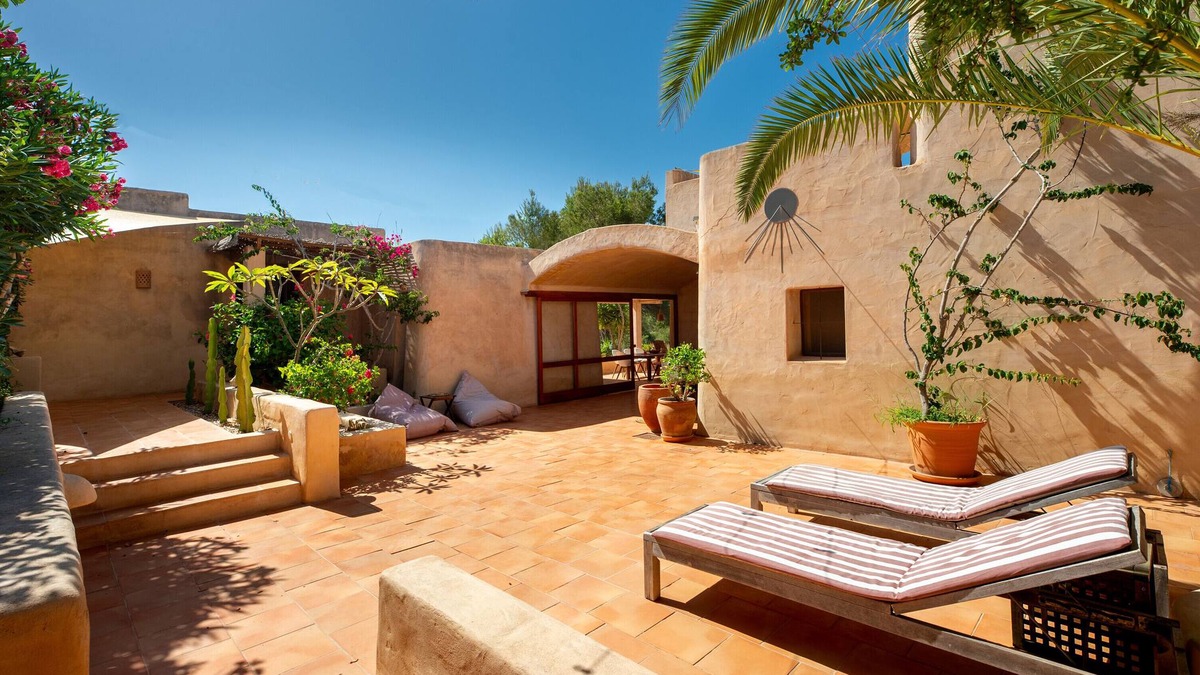 La Savina House | Vacation Home "Sa Paret Nova" with Sea View, Private Garden & Wi-Fi