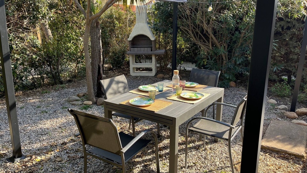 Sainte-Marie-la-Mer House | Vacation home ideal for families