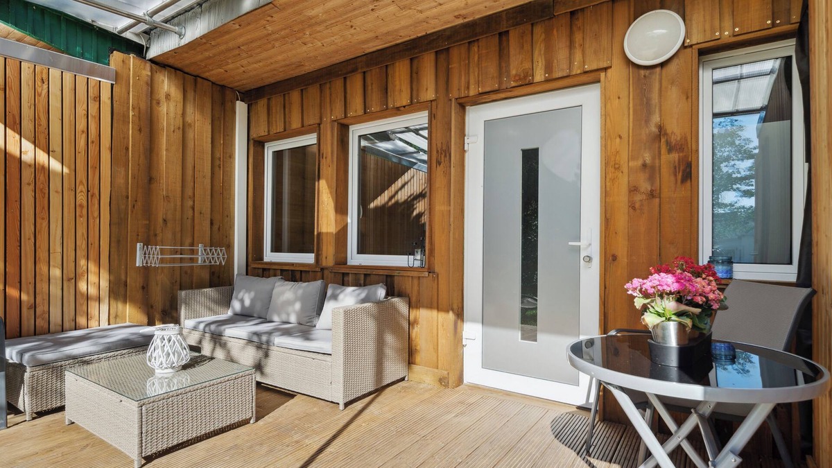 Bungalowdorf an der Talsperre House | Vacation home Seeblick Sauna use at the Zeulenrodaer Meer, enjoy nature and tranquility