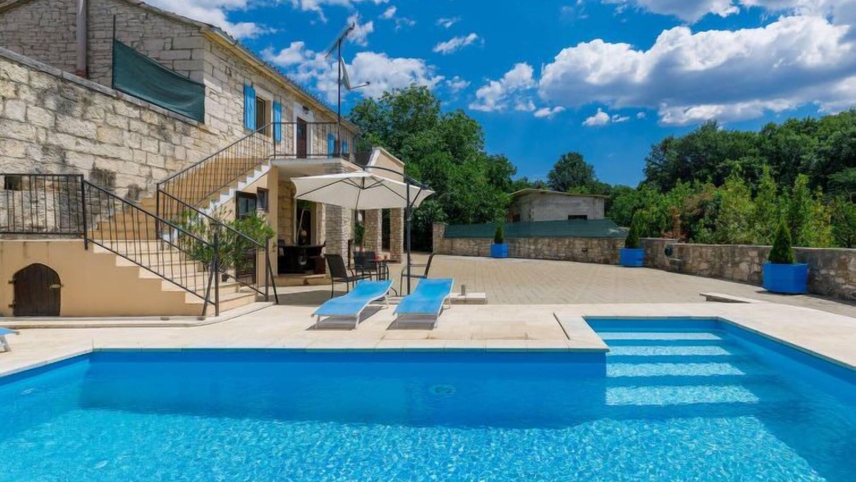 Kircija House | Vacation home Šterna by Interhome