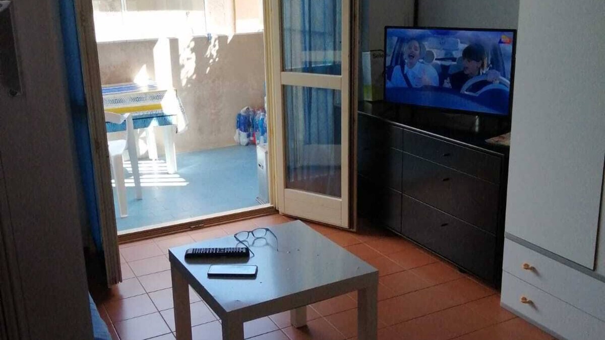 Centro Commerciale Apartment | Vacation home 100 meters from the sea