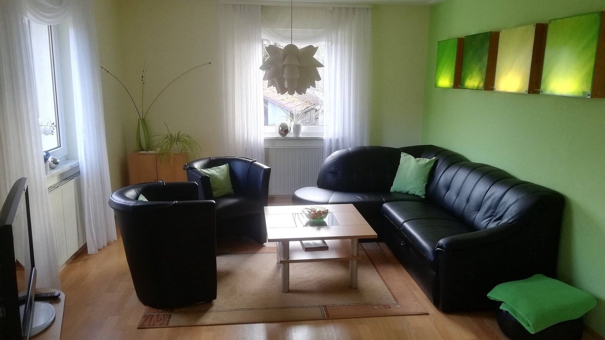 Oberthulba Apartment | Vacation home (104sqm) with garden