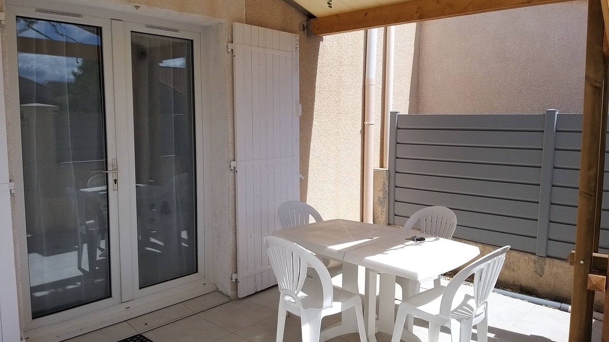 Vic-la-Gardiole House | Vacation home 5 minutes from the sea by car between Sete and Montpellier.