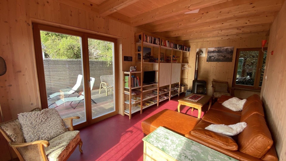 Kelheim Apartment | Vacation home (70sqm) with roof terrace for up to 5 people