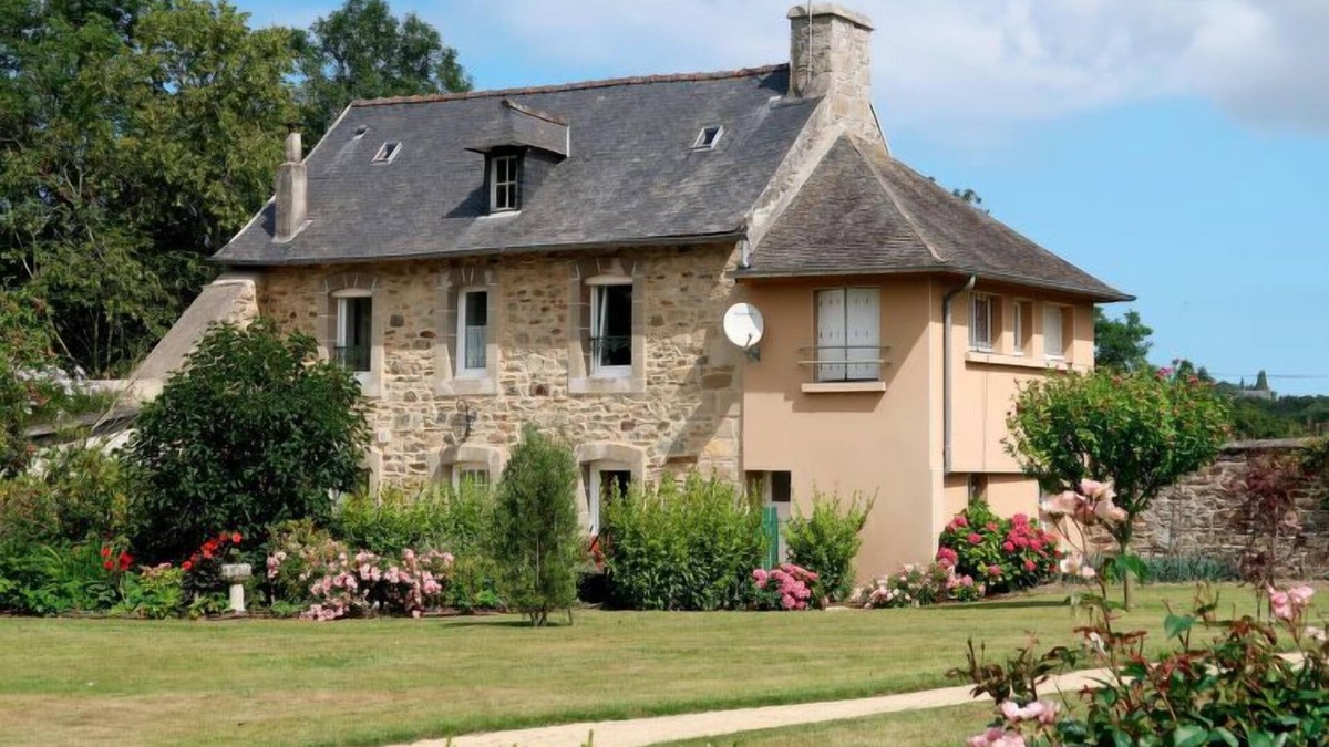 Treguier House | Vacation home A l'Orée du Bois (TRE100) in Tréguier - 5 persons, 2 bedrooms