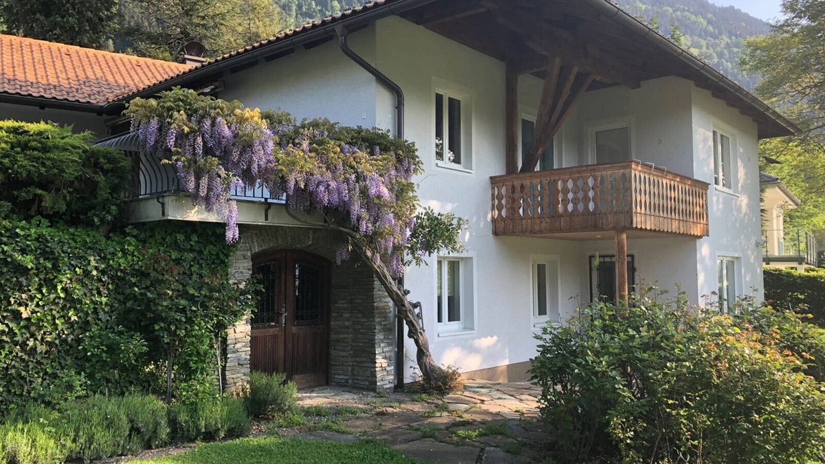 Sattendorf House | Vacation home on Lake Ossiach