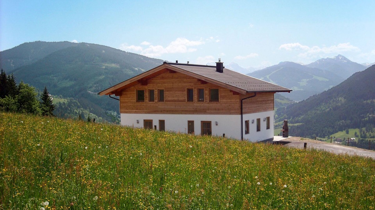 Eben im Pongau House | Vacation home Auer by Interhome