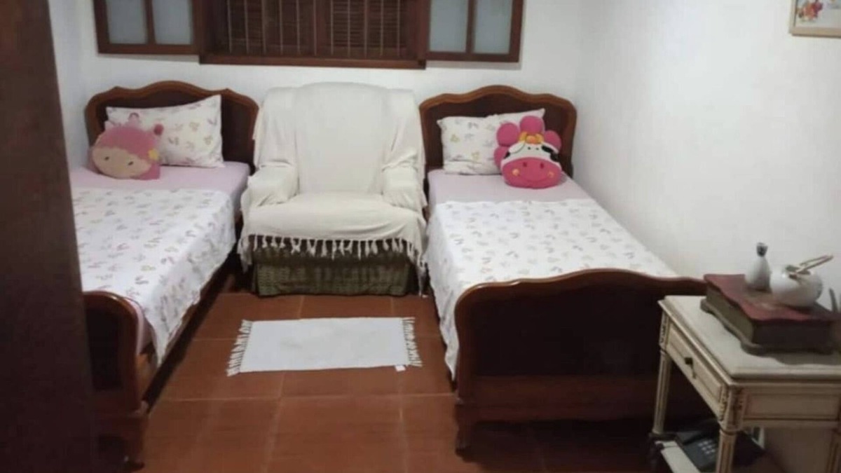 Nova Gameleira House | Vacation home (available on holidays)