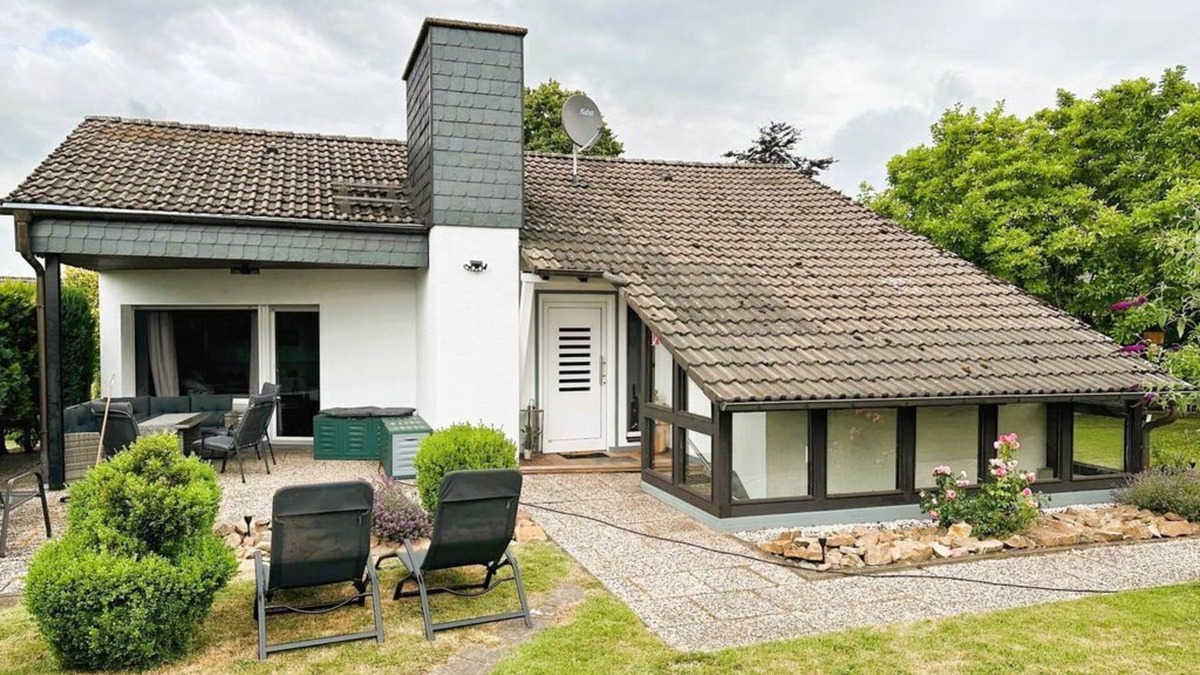 Luegde Apartment | Vacation home - Bergblick am Köterberg - Holiday home