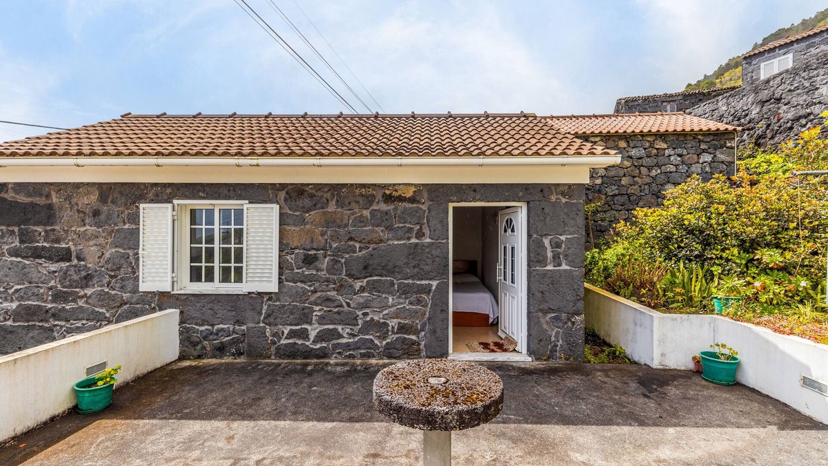 Pontas Negras House | Vacation Home "Casas Dos Vinagreiros - Umbelina" with Sea View, Private Terrace & Wi-Fi