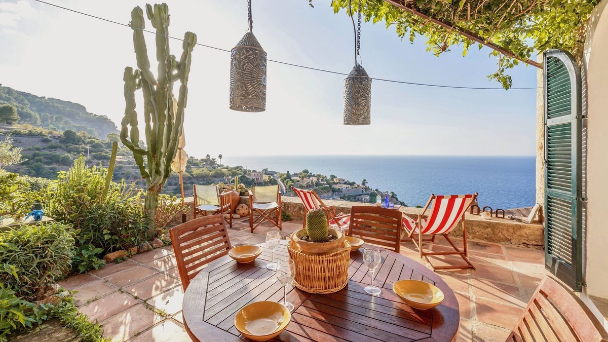 Banyalbufar House | Vacation Home "Casa Can Sans" with Sea Views