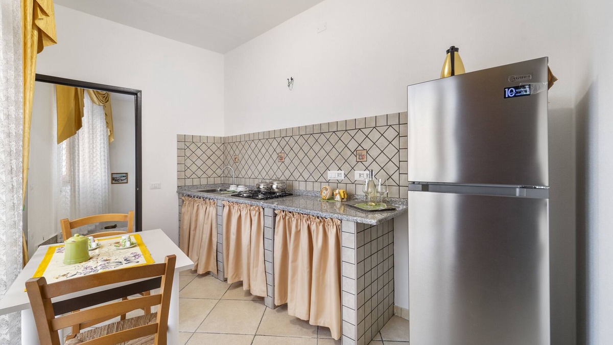 Dolianova House | Vacation Home "Casa Liori 2" with Shared Garden, A/C & Wi-Fi