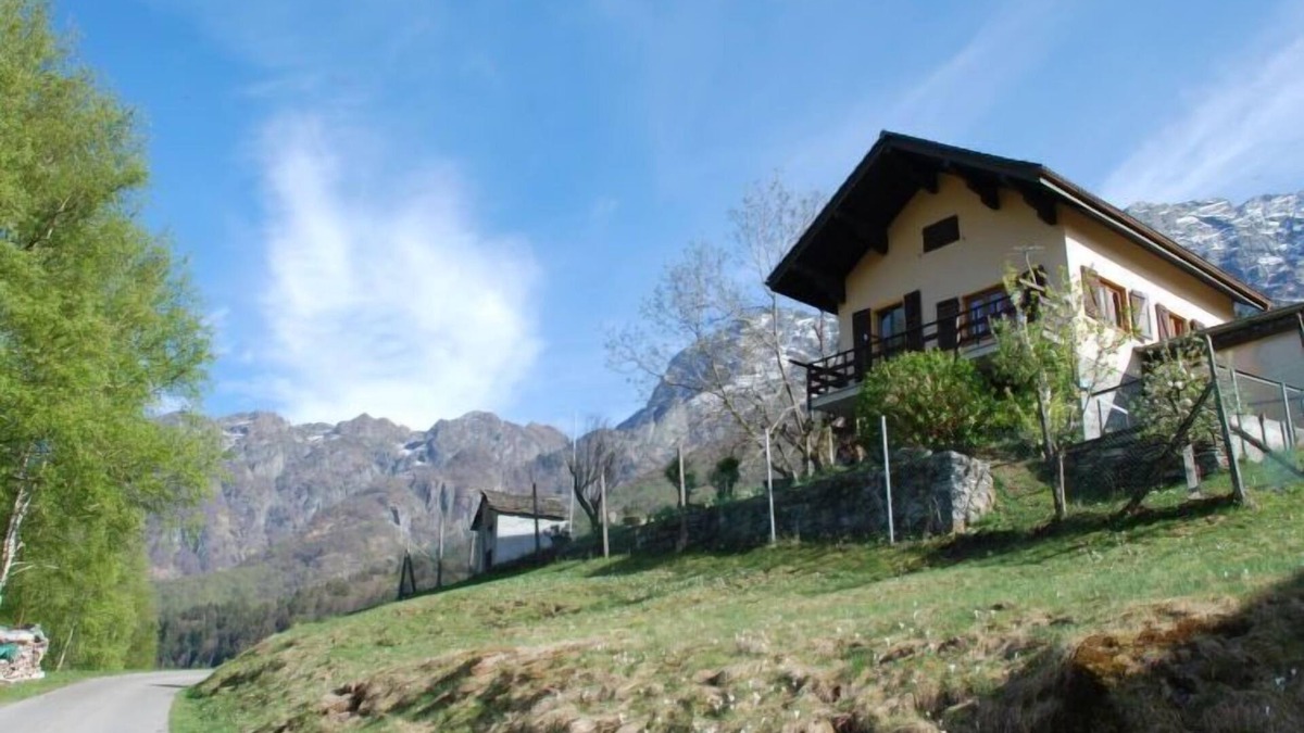 Camedo House | Vacation home Clelia by Interhome