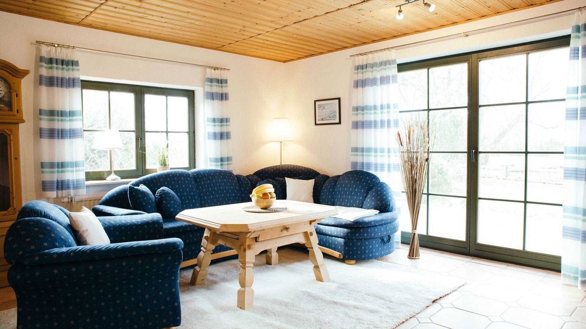 Patzig Apartment | Vacation home under a thatched roof in Woorke - Holiday home and apartment under a thatched roof