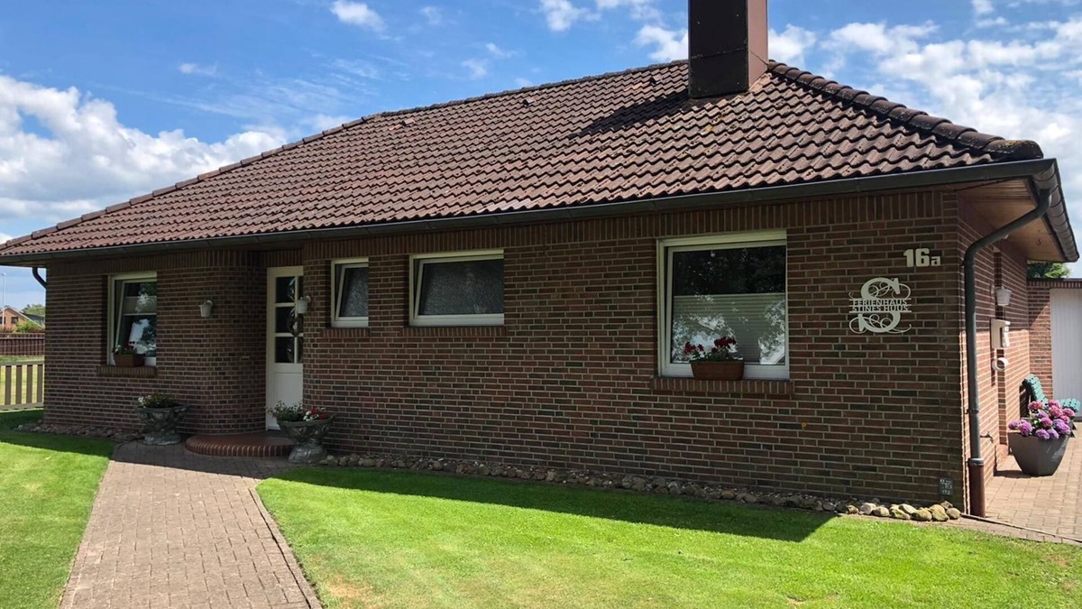 Westoverledingen House | Vacation home Stine's Huus 75111 - Holiday home Stine`s Huus