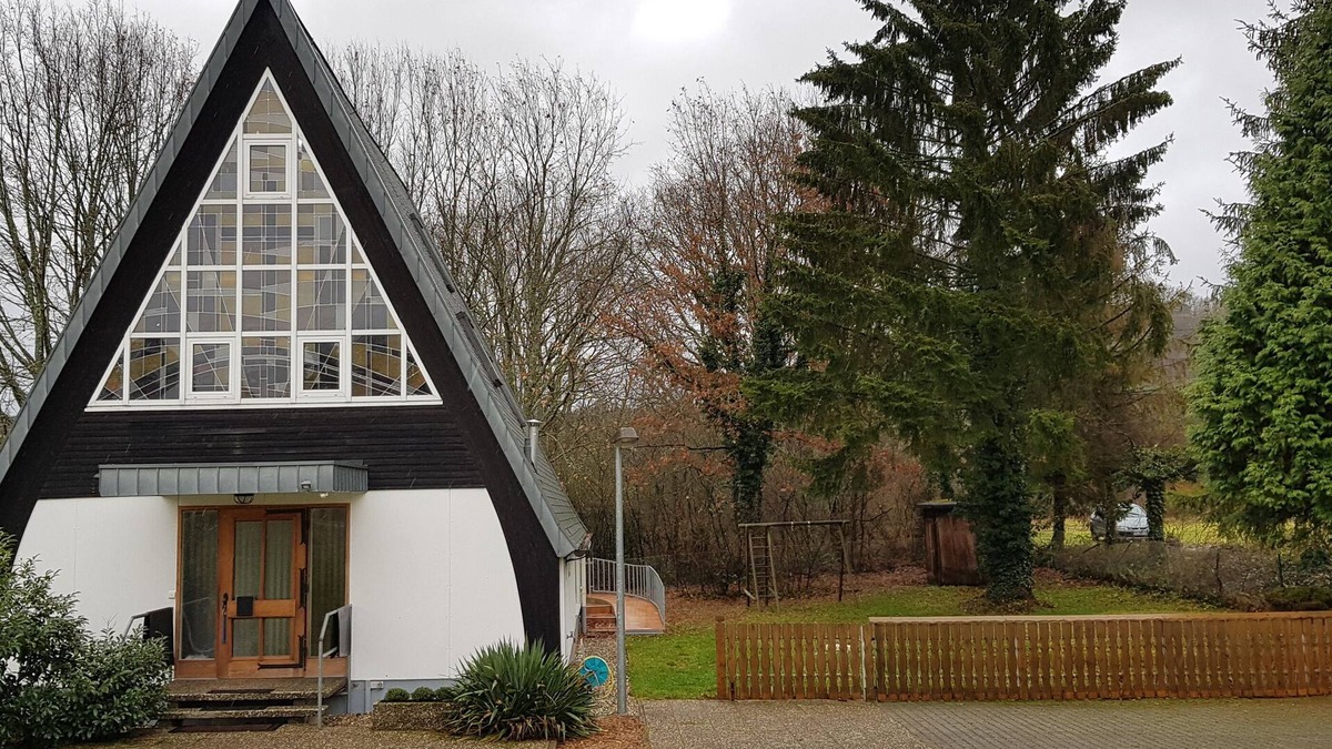 Ludwigswinkel House | Vacation home "Don Camillo" in the Palatinate Forest for up to 12 or 14 people