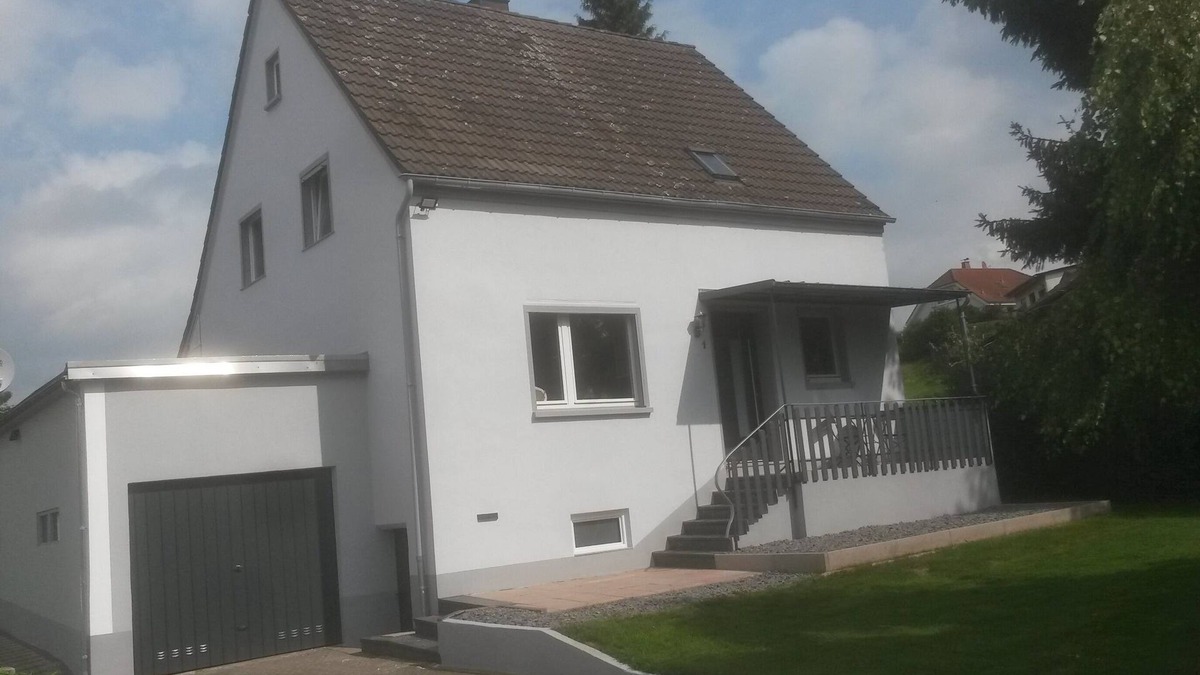 Birgel House | Vacation home Eifel-Charme with sauna & bathtub