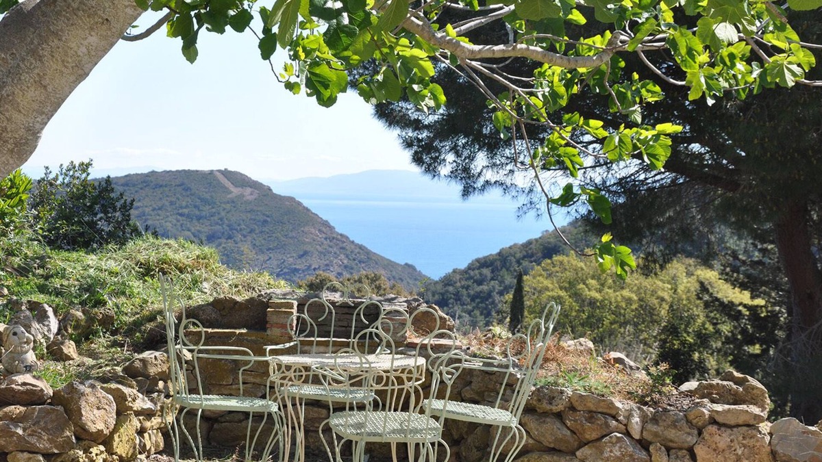 Rio Villa | Vacation home Elbe. Exclusive: bright with panoramic views of the countryside