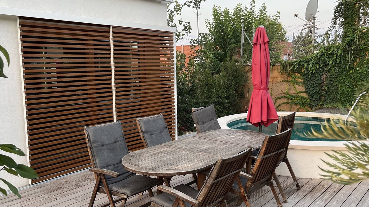 Sant Just Desvern House | Vacation Home with Pool