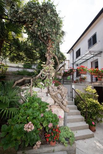 Donji Kraj House | Vacation home, Ferienhaus KLAUDIA in Kraj, Mošćenička Draga near Opatija
