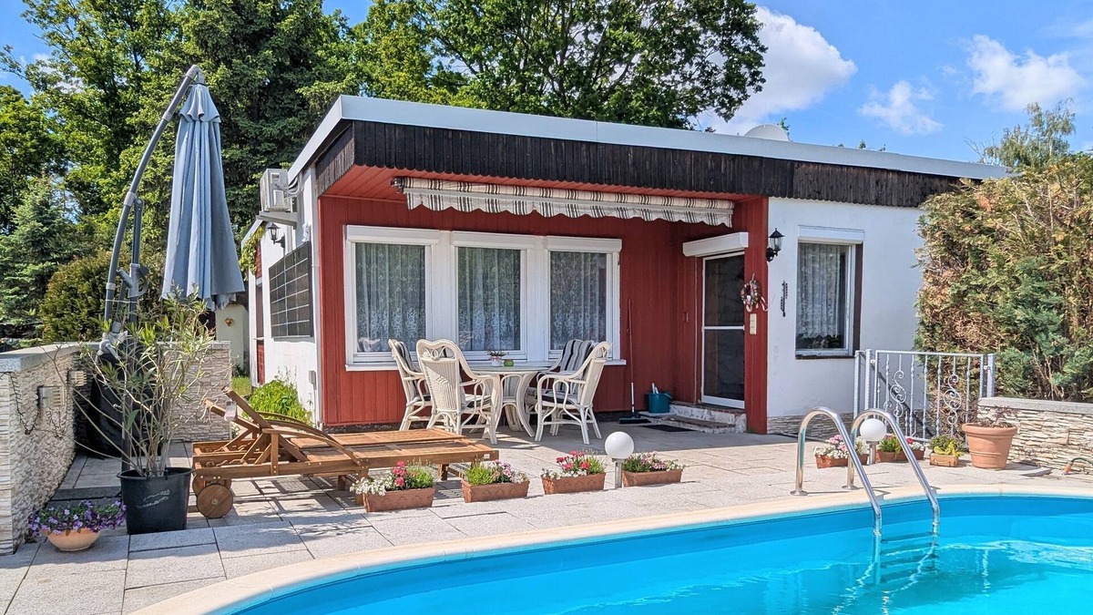 Zitzschewig House | Vacation home for 2 guests with 50m² in Radebeul (272069)