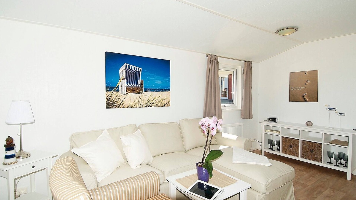 Schwedeneck House | Vacation home for 4 guests with 40m² in Schwedeneck (15003)
