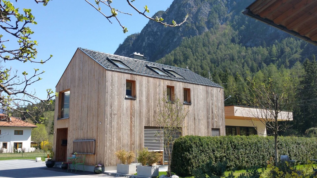 Lienz House | Vacation home for 4 guests with 95m² in Leisach (143055)