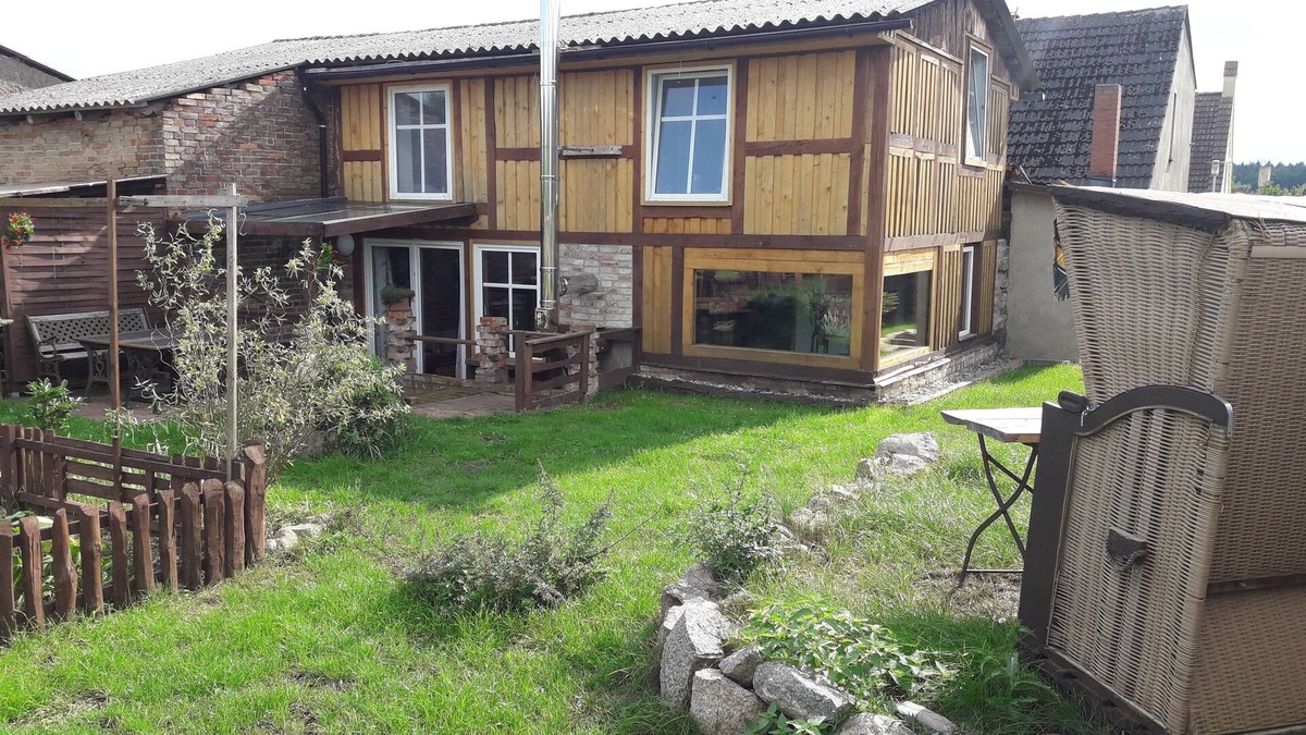 Laage House | Vacation home for 5 guests with 75m² in Liessow (272370)