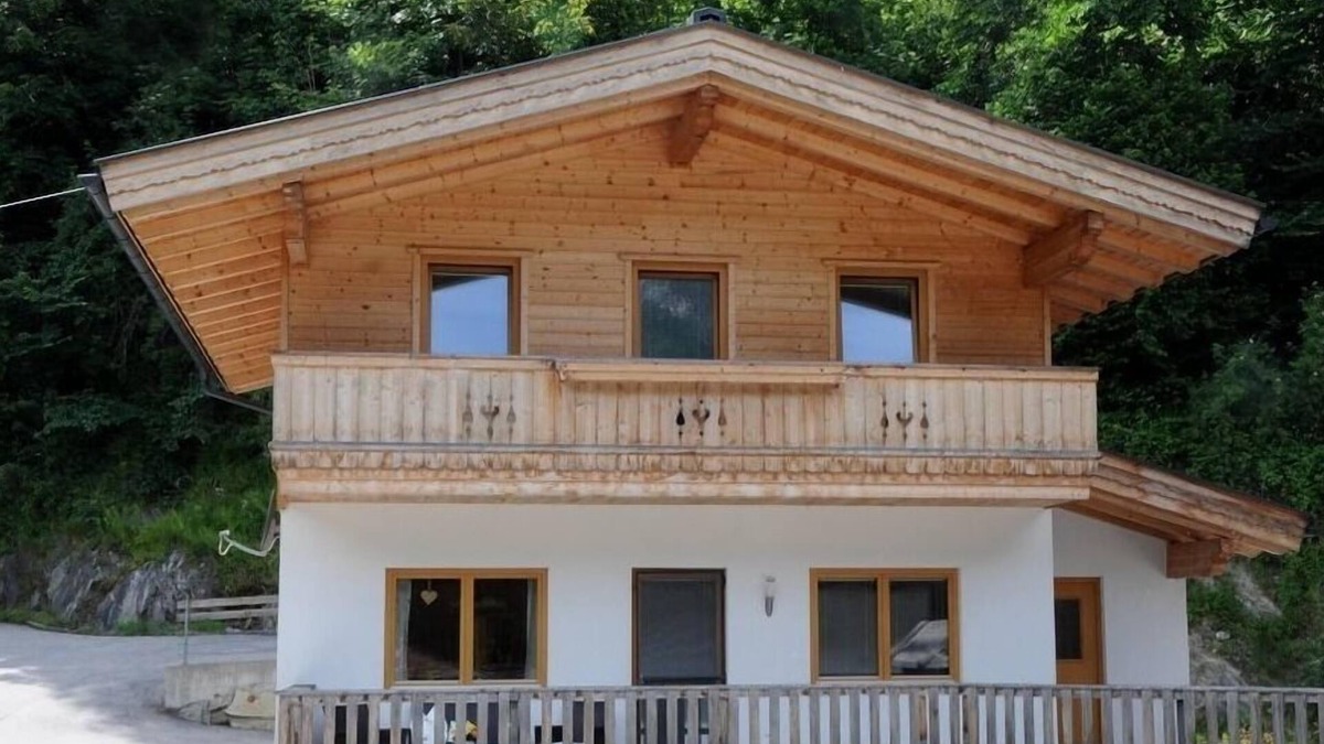 Burgstall House | Vacation home for 8 guests with 120m² in Mayrhofen (157337)