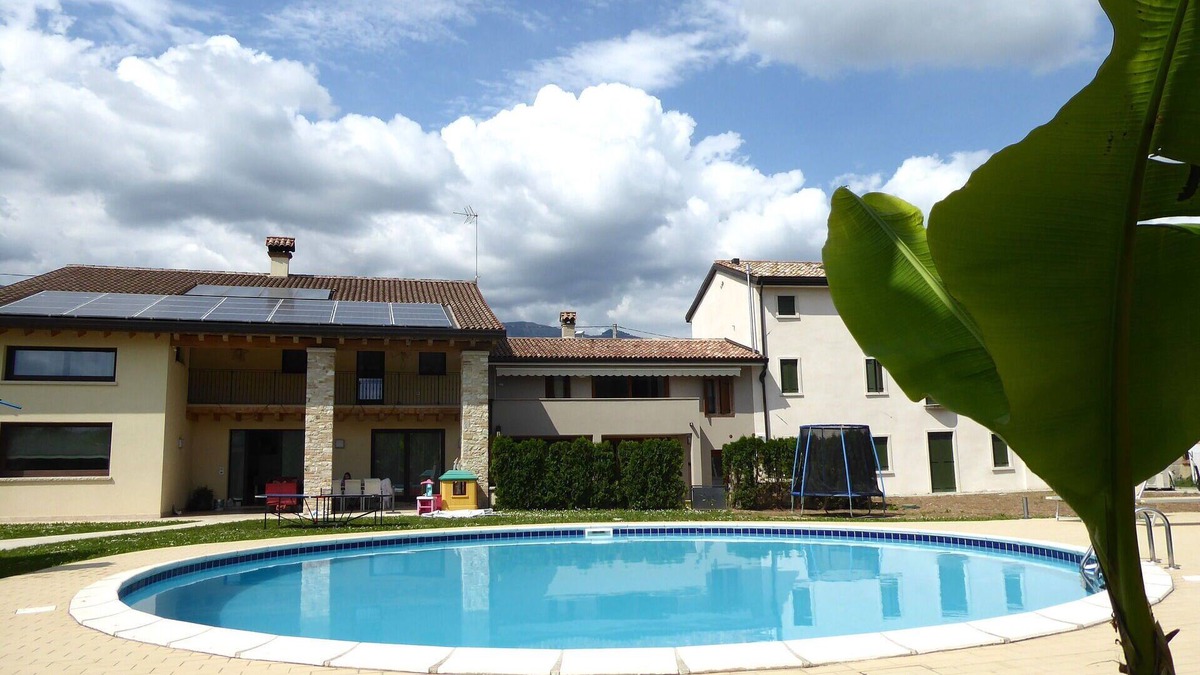 Castelcucco House | Vacation Home in Castelcucco with 3 bedrooms sleeps 6