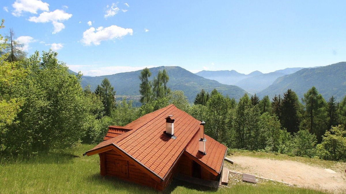 Lamon House | Vacation Home in Lamon with 2 bedrooms sleeps 5