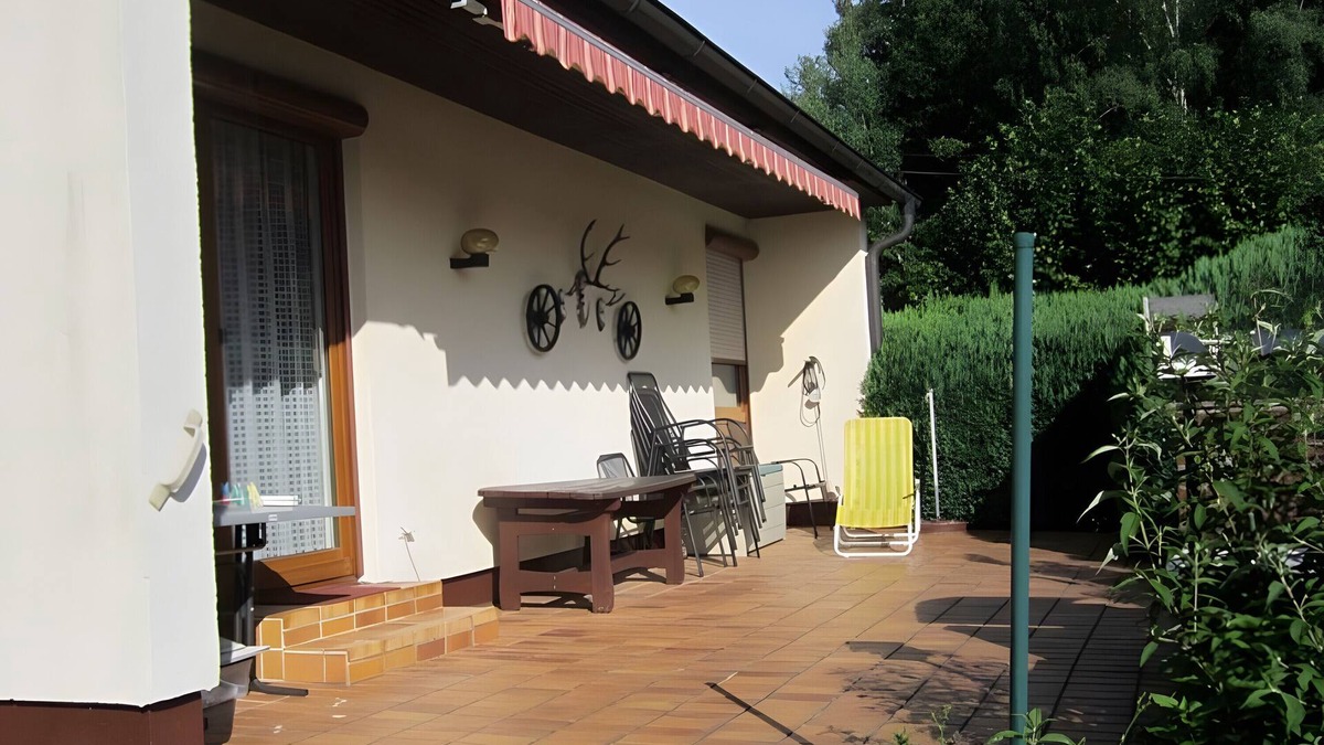 Dachau District House | Vacation Home "Irmgard" with Private Terraces, Private Garden & Wi-Fi