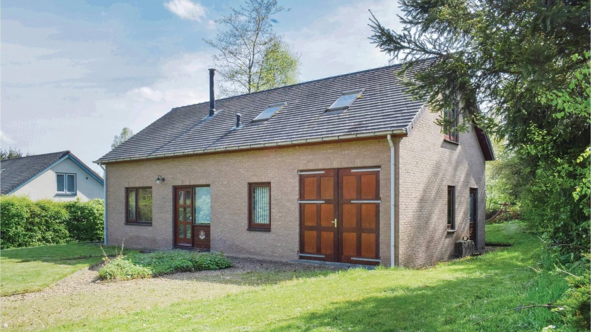 Chiny House | Vacation home is located in the beautiful, quiet village of Chiny, in the beautiful nature of the Se