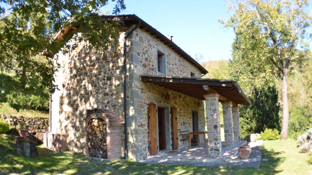 Bagni di Lucca House | Vacation Home in Longoio-mobbiano with 2 bedrooms sleeps 4