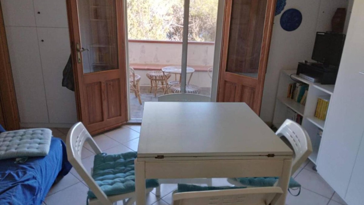 Cala Liberotto House | Vacation Home "Jana De Mar" with Sea View, Private Terrace & Wi-Fi