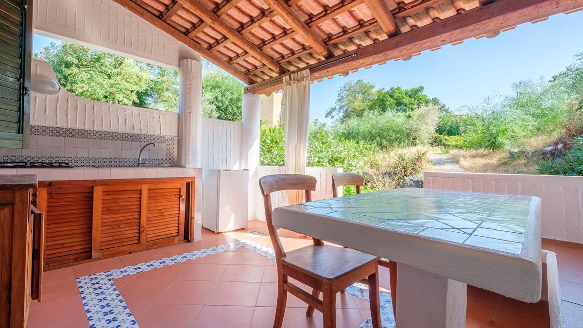Vulcanello House | Vacation Home "Jerà 779 Vista Giardino" with Private Terrace