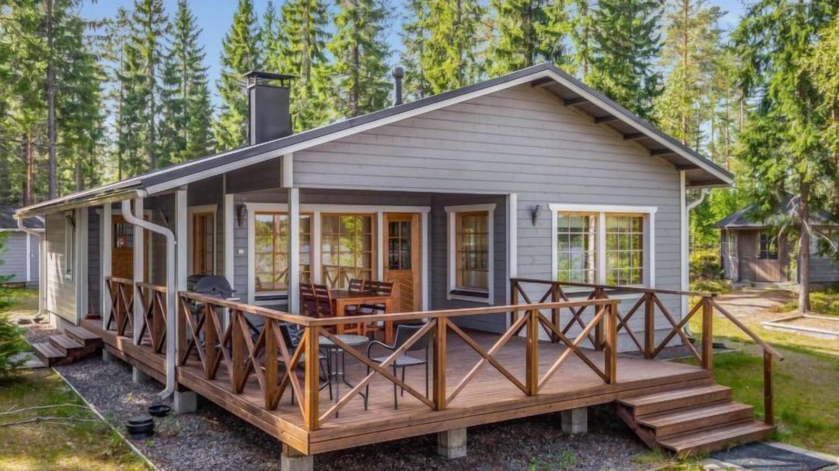 Kuortti House | Vacation home Kaarna by Interhome