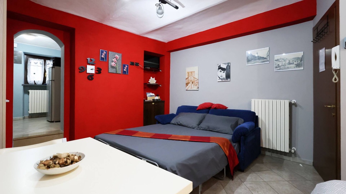 Diano d'Alba Apartment | Vacation Home King Cit