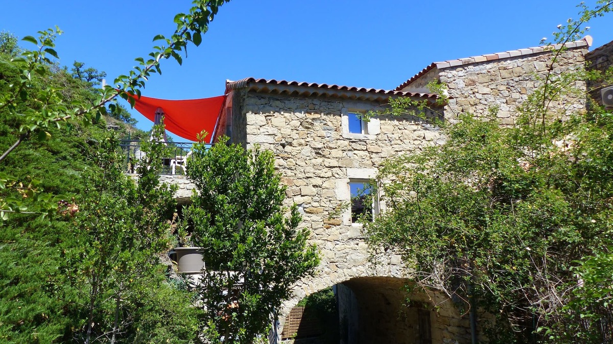 Chassagnes House | Vacation home Les Vans