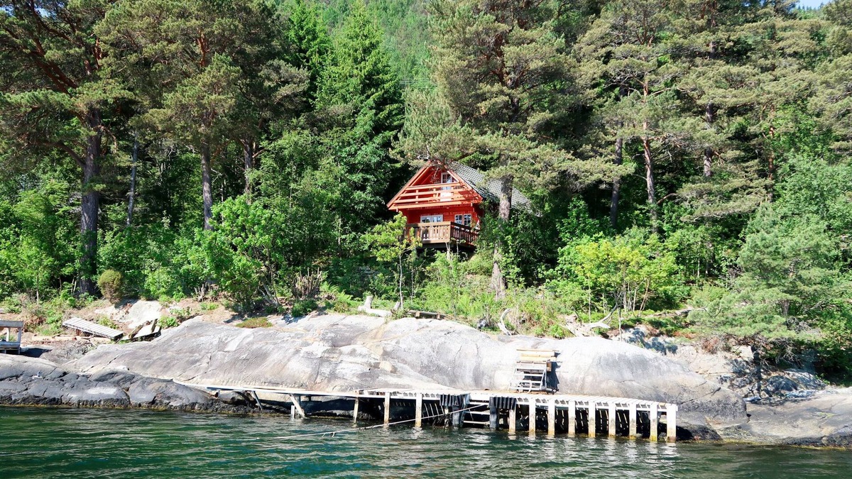 Balestrand House | Vacation home Liesel by Interhome