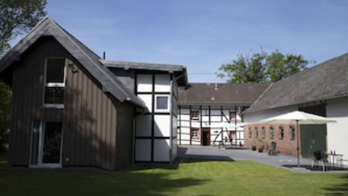 Monschau Other | Vacation home - Living in a listed building