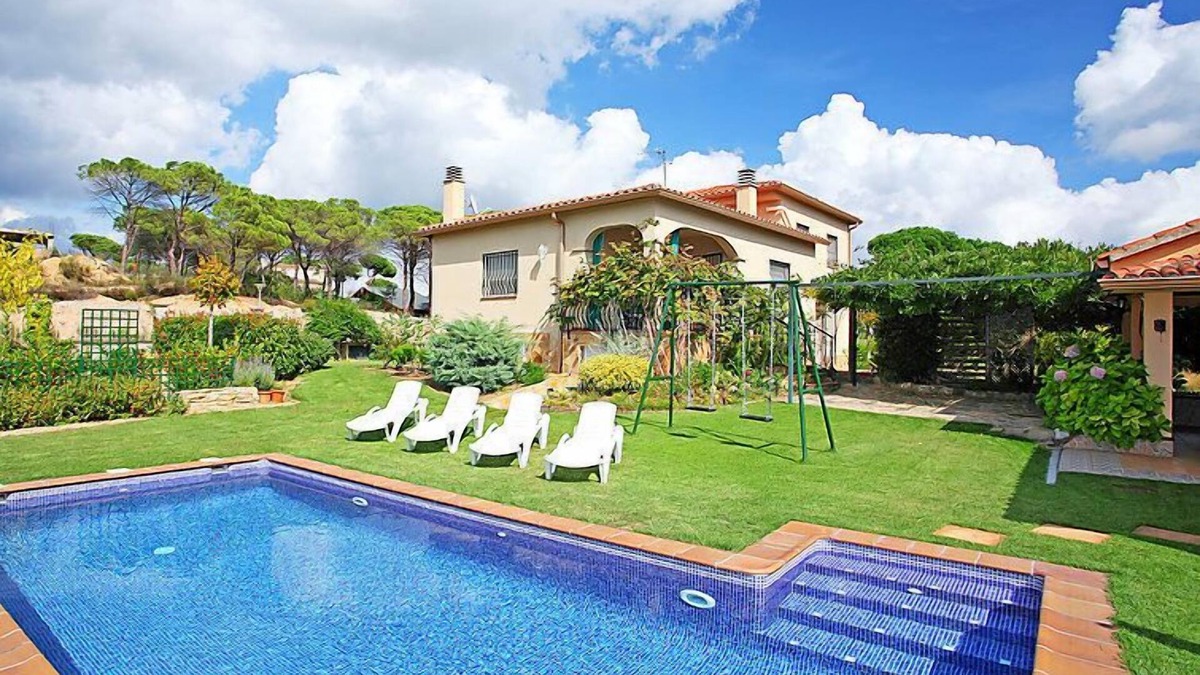 La Goba House | Vacation home Marina by Interhome