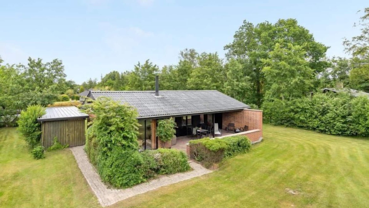 Egense House | Vacation home "Mattheus" - 650m from the sea in NE Jutland in Storvorde - 4 persons, 2 bedrooms