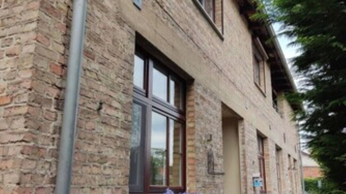Neuruppin Condo | Vacation home near the lake